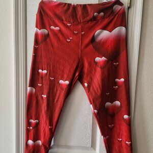 Red Valentines Day Heart print leggings size XL